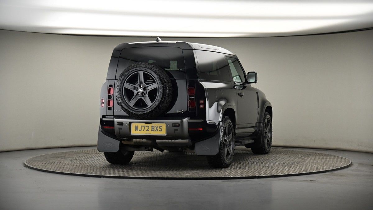 More views of Land Rover Defender 90
