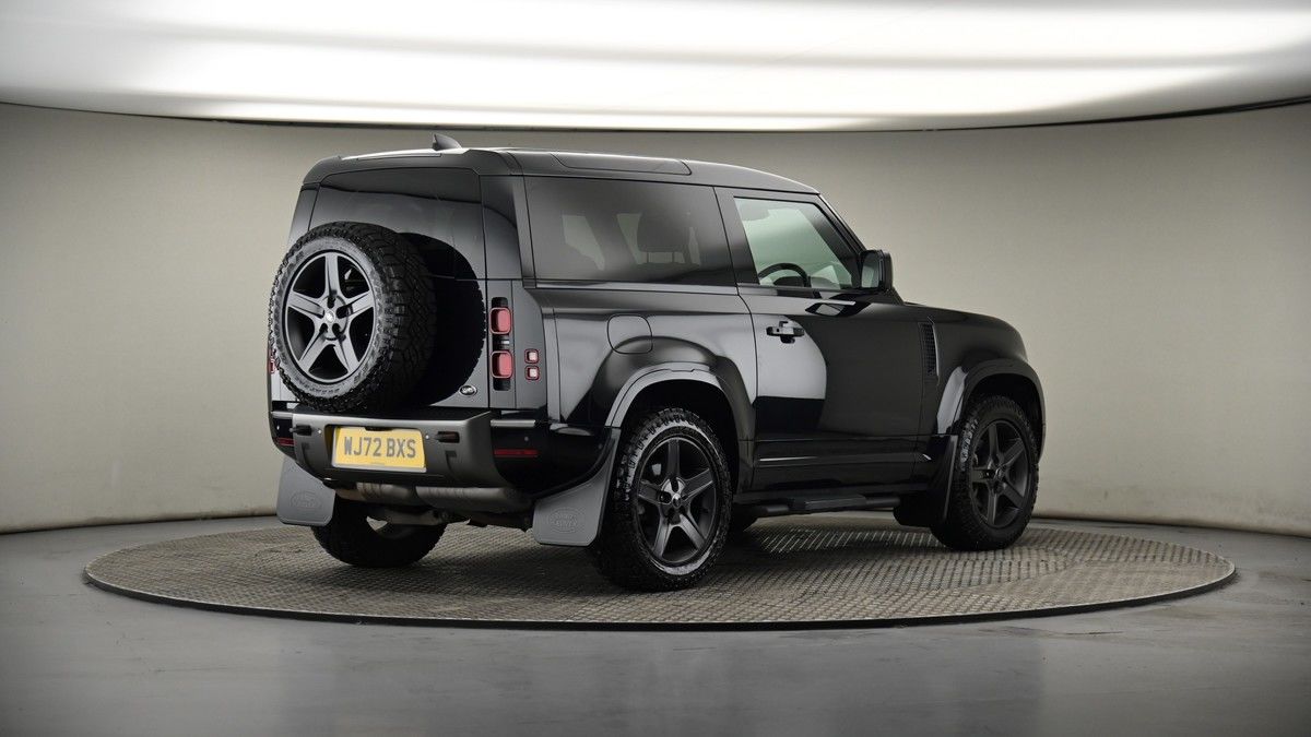Land Rover Defender 90 Image 8