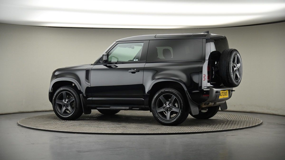 More views of Land Rover Defender 90