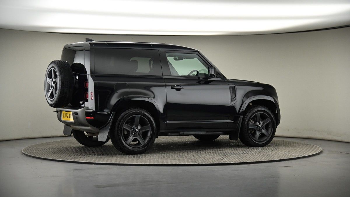 More views of Land Rover Defender 90