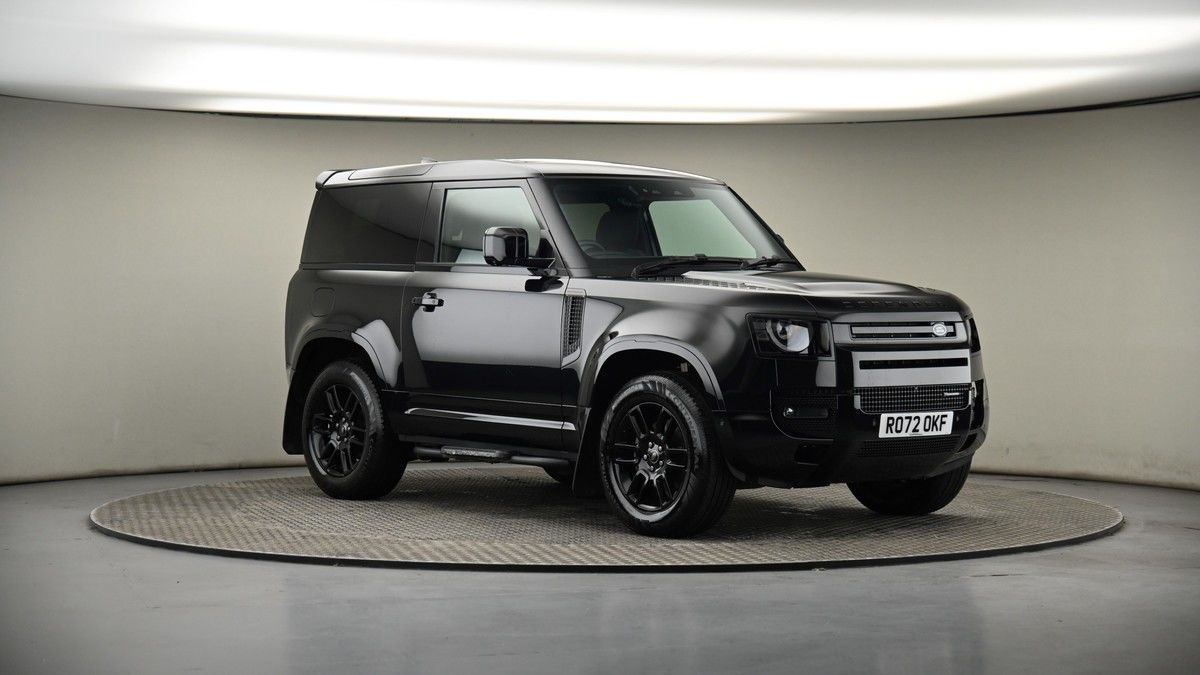 More views of Land Rover Defender 90