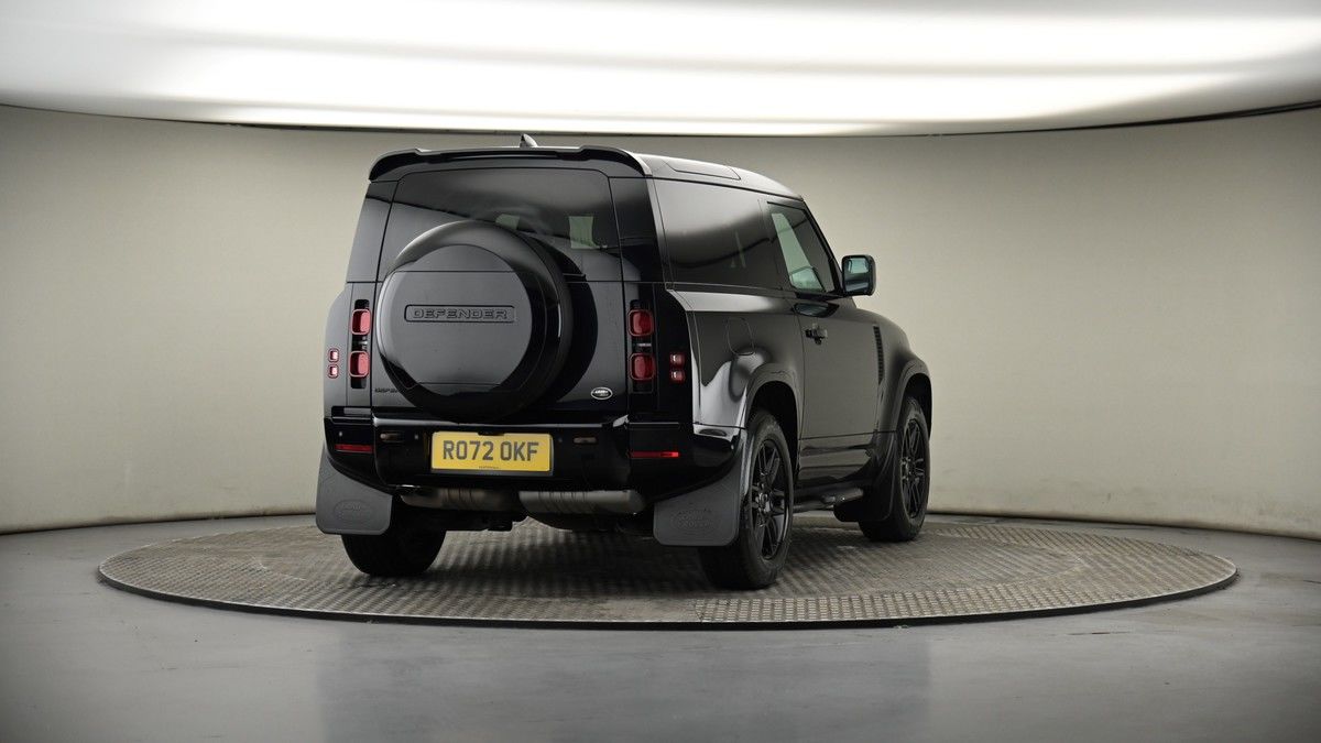 More views of Land Rover Defender 90