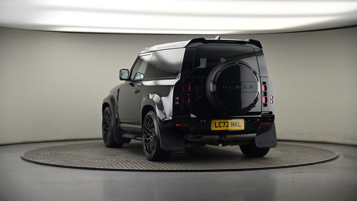 More views of Land Rover Defender 90