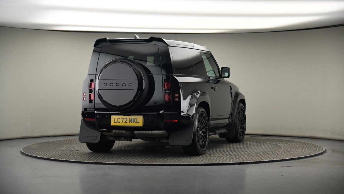 More views of Land Rover Defender 90