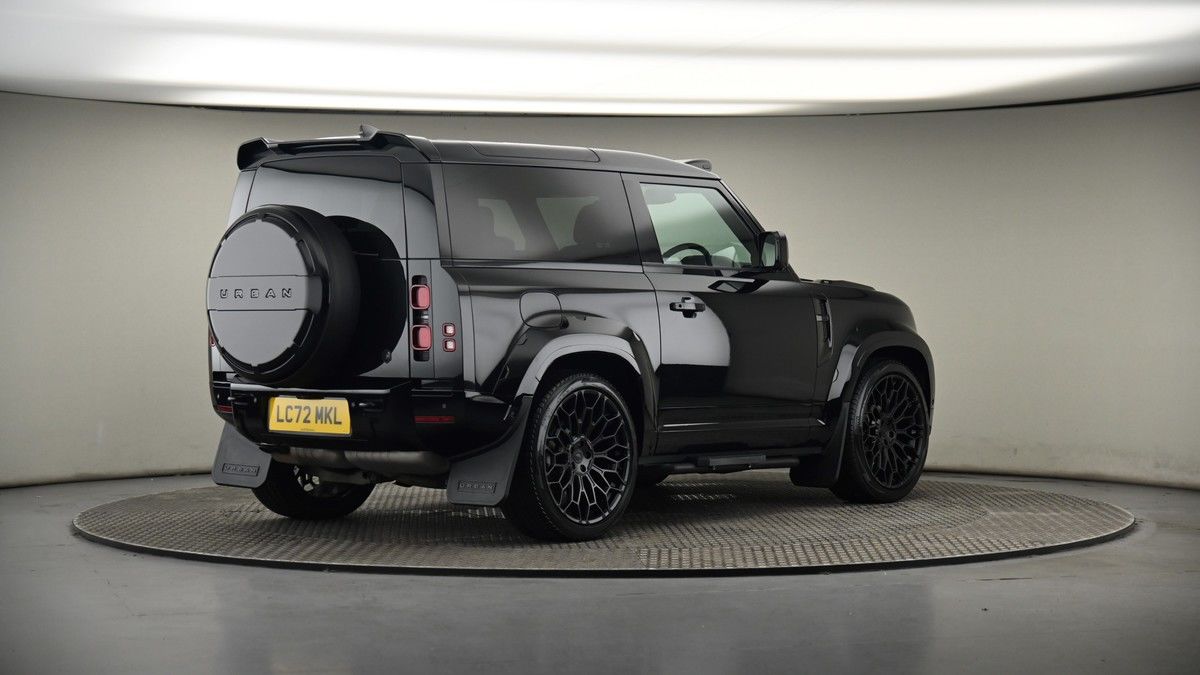 Land Rover Defender 90 Image 7