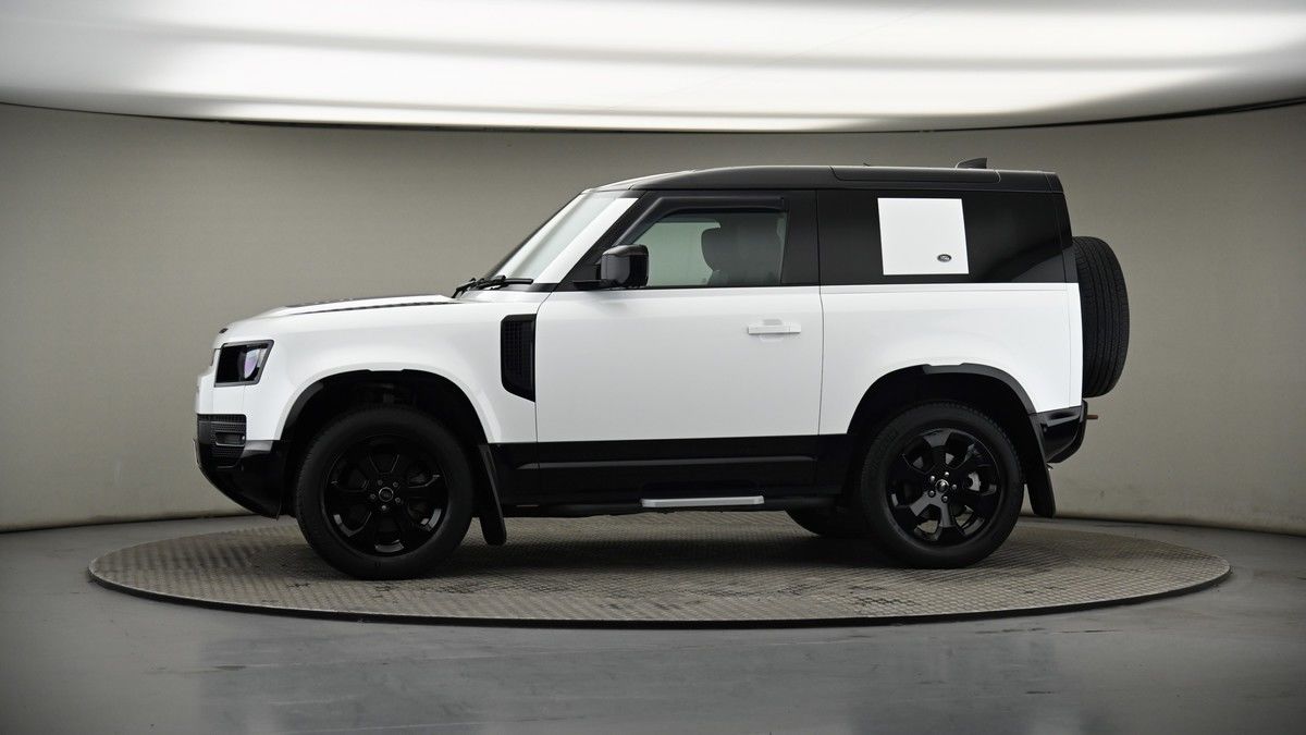 More views of Land Rover Defender 90