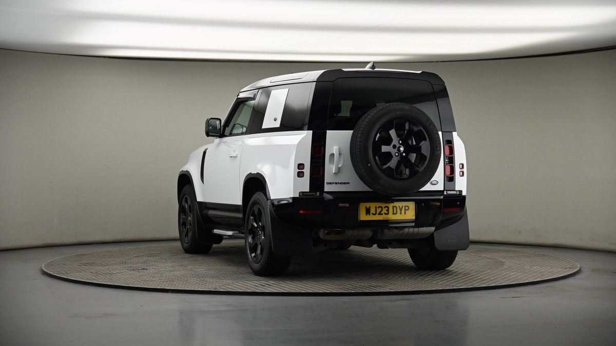 More views of Land Rover Defender 90