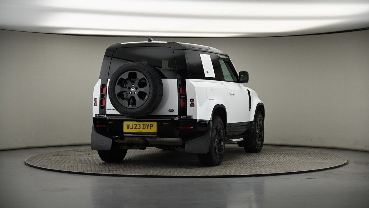 More views of Land Rover Defender 90