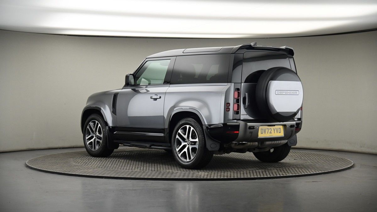 More views of Land Rover Defender 90