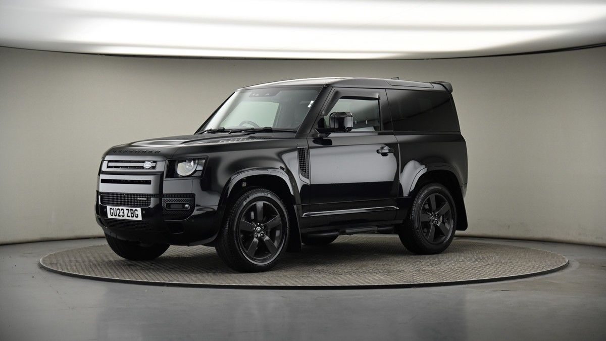 More views of Land Rover Defender 90