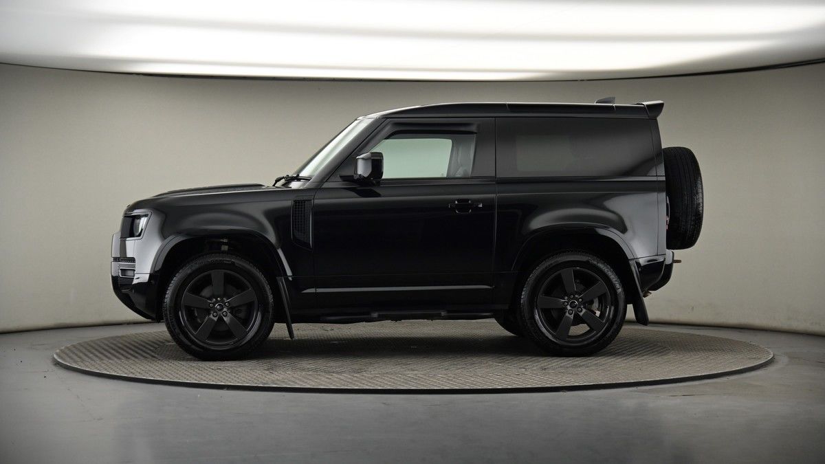 More views of Land Rover Defender 90