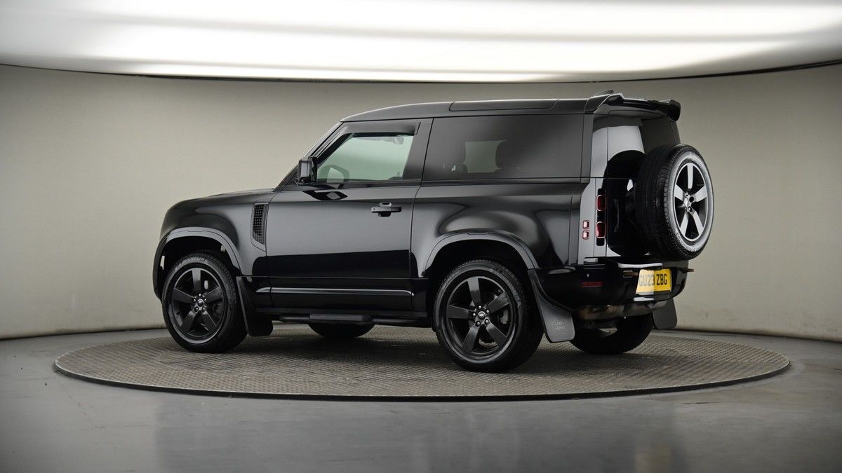 More views of Land Rover Defender 90