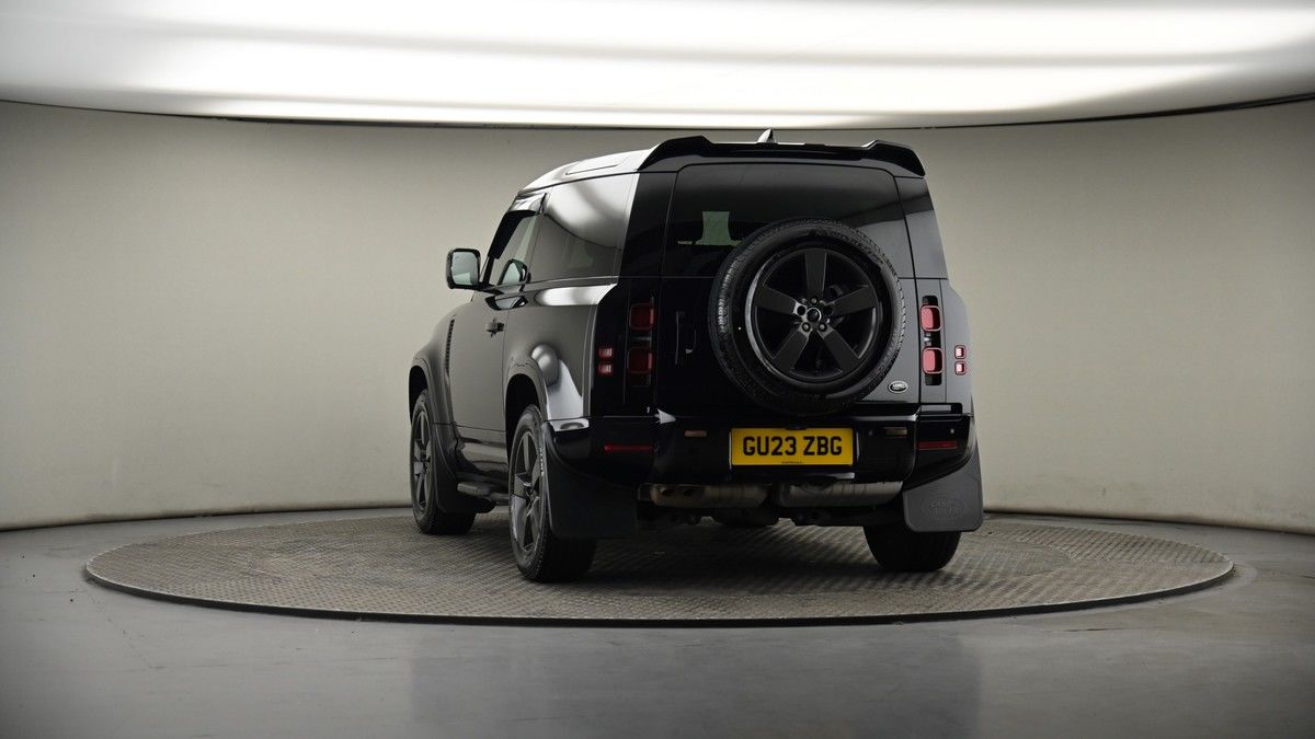 More views of Land Rover Defender 90