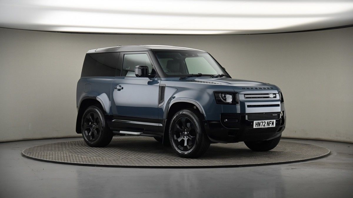 More views of Land Rover Defender 90