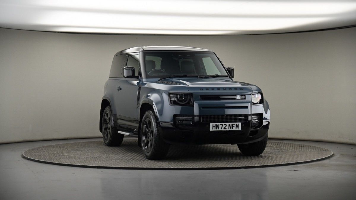 More views of Land Rover Defender 90