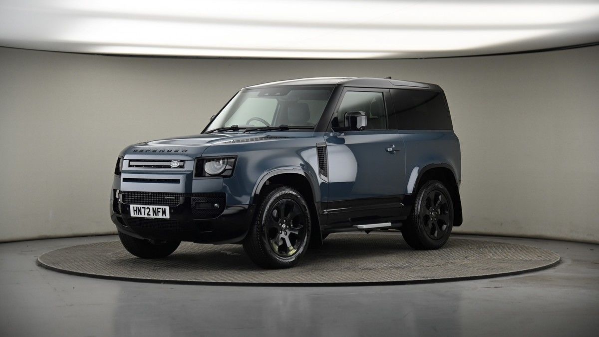 More views of Land Rover Defender 90