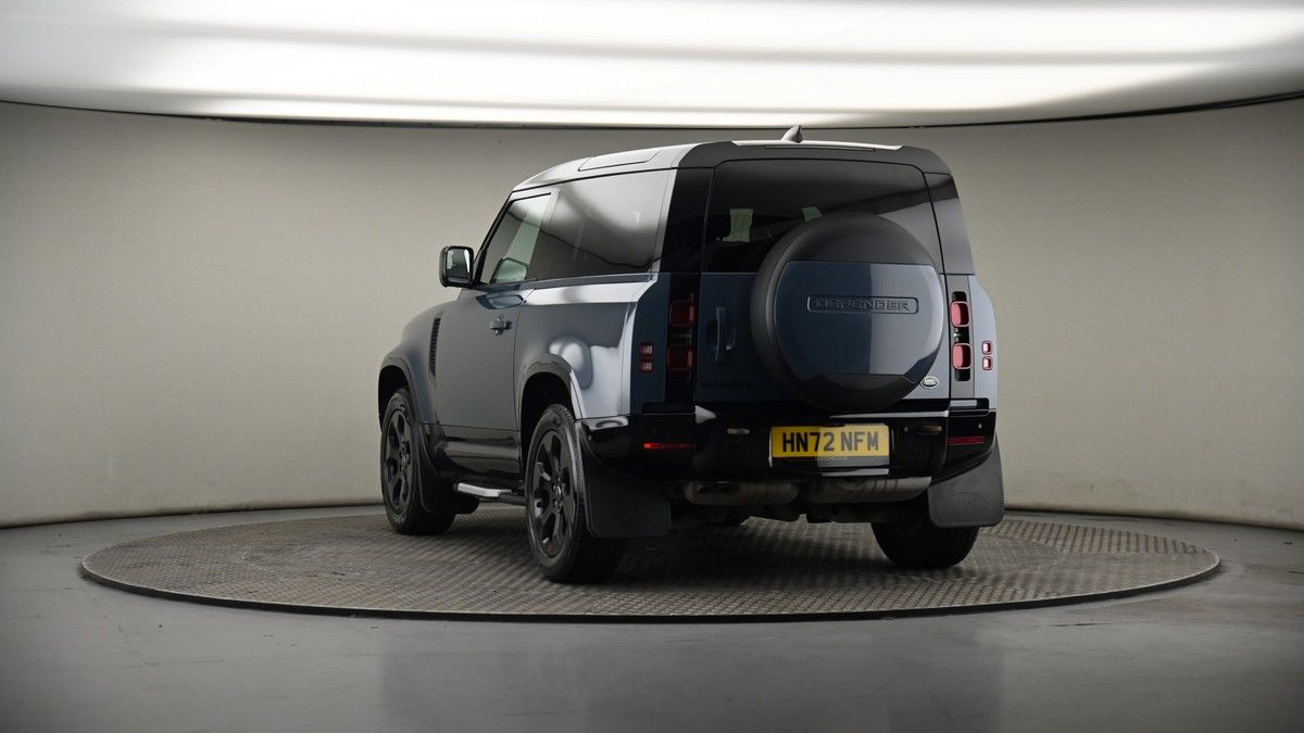 More views of Land Rover Defender 90