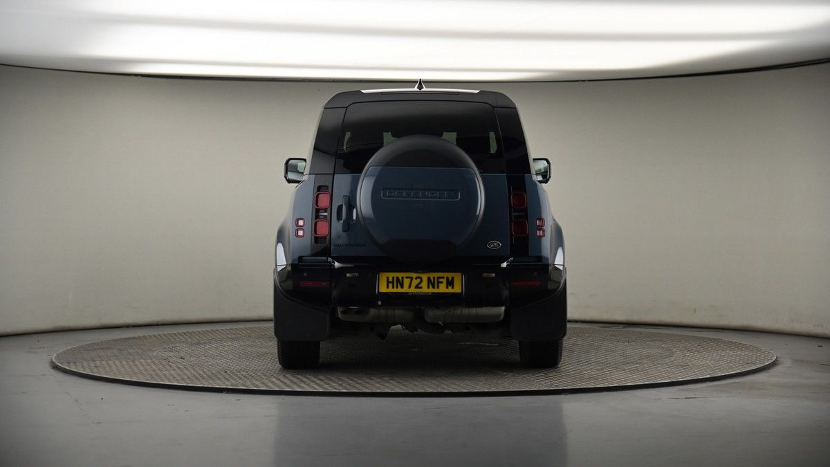Land Rover Defender 90 Image 17