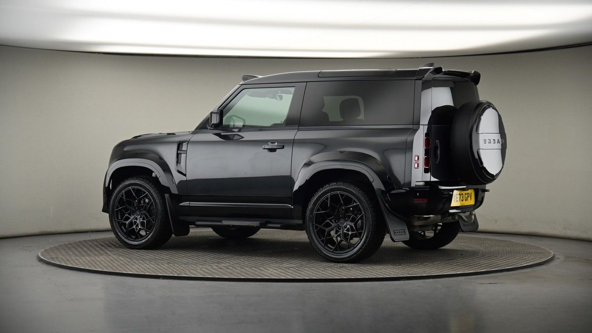 More views of Land Rover Defender 90