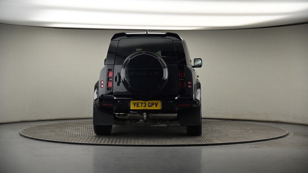 Land Rover Defender 90 Image 17