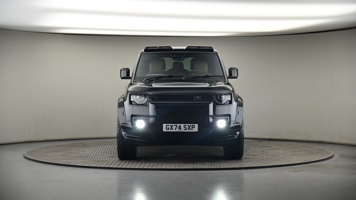 Land Rover Defender 90 Image 18
