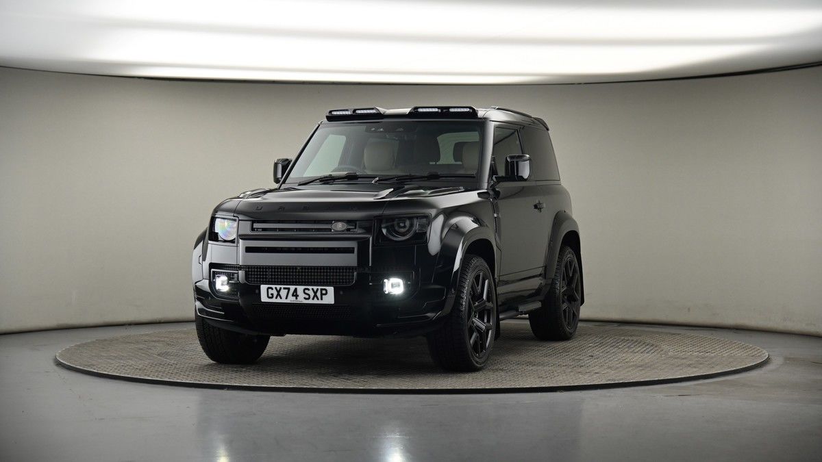 More views of Land Rover Defender 90