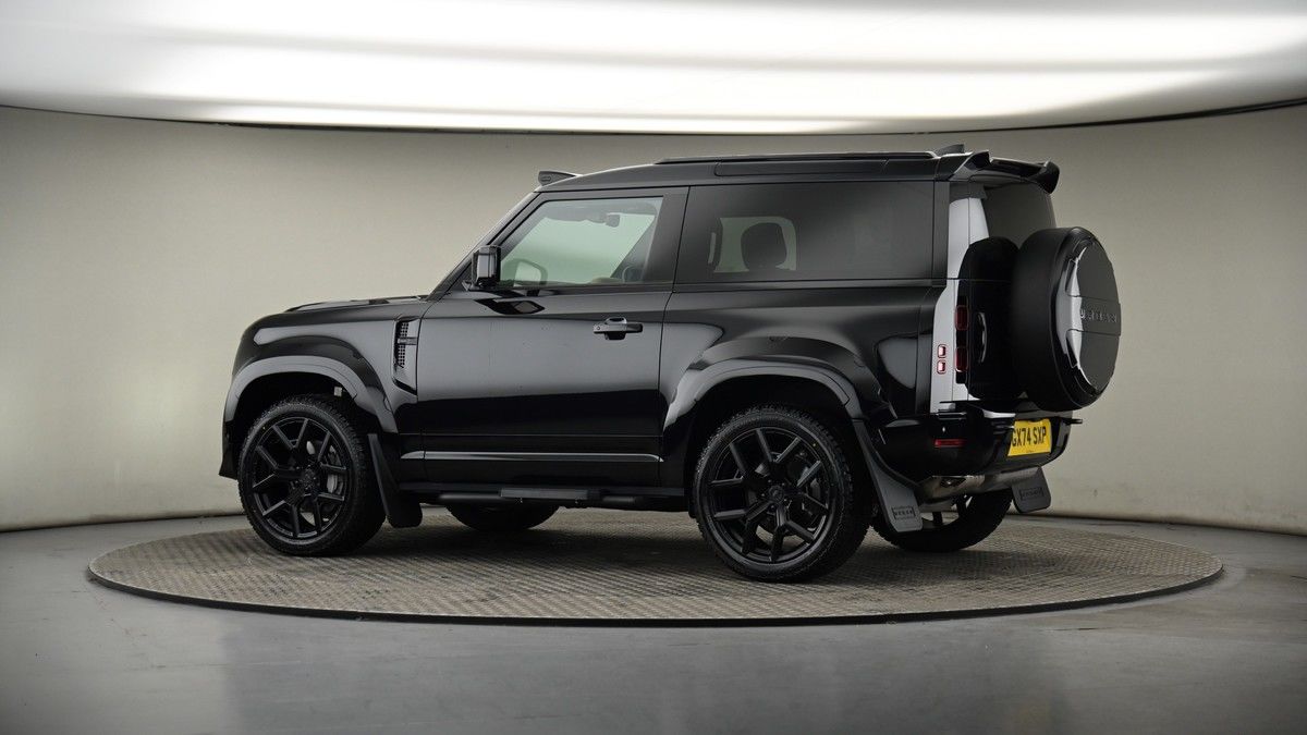 More views of Land Rover Defender 90