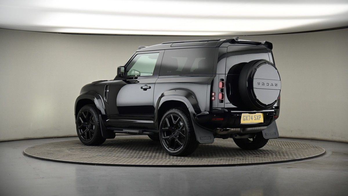 More views of Land Rover Defender 90