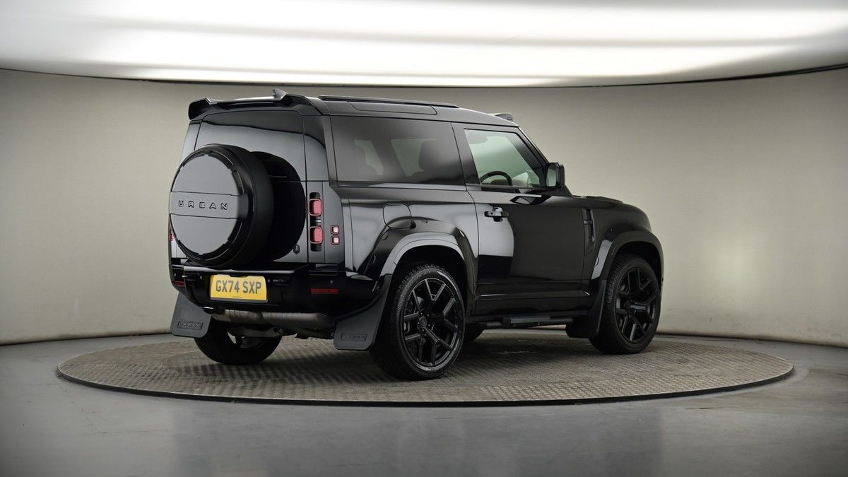 Land Rover Defender 90 Image 7