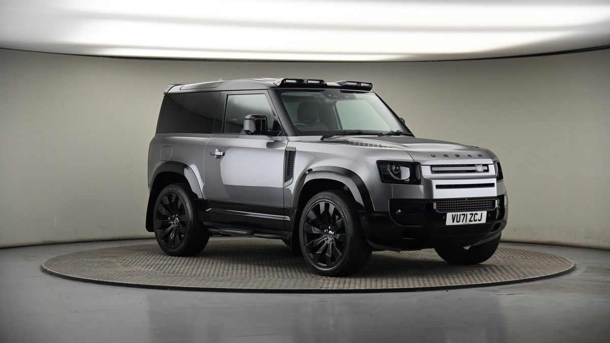 More views of Land Rover Defender 90