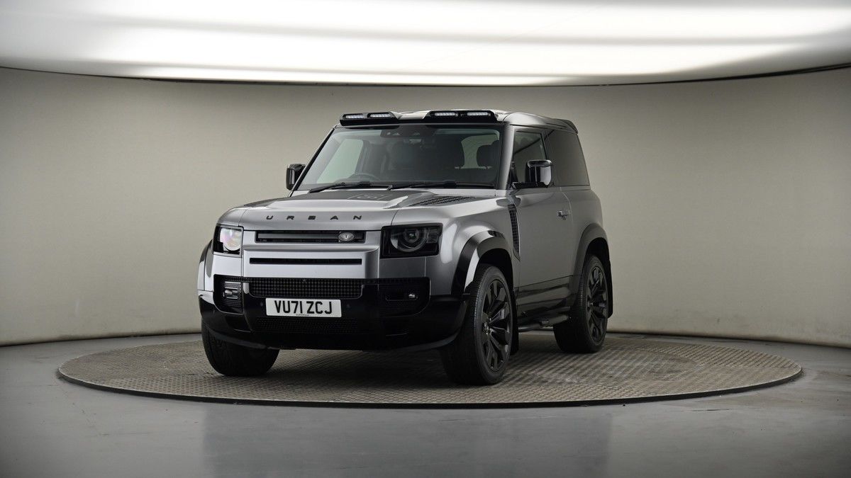 More views of Land Rover Defender 90