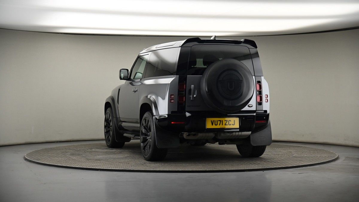 More views of Land Rover Defender 90