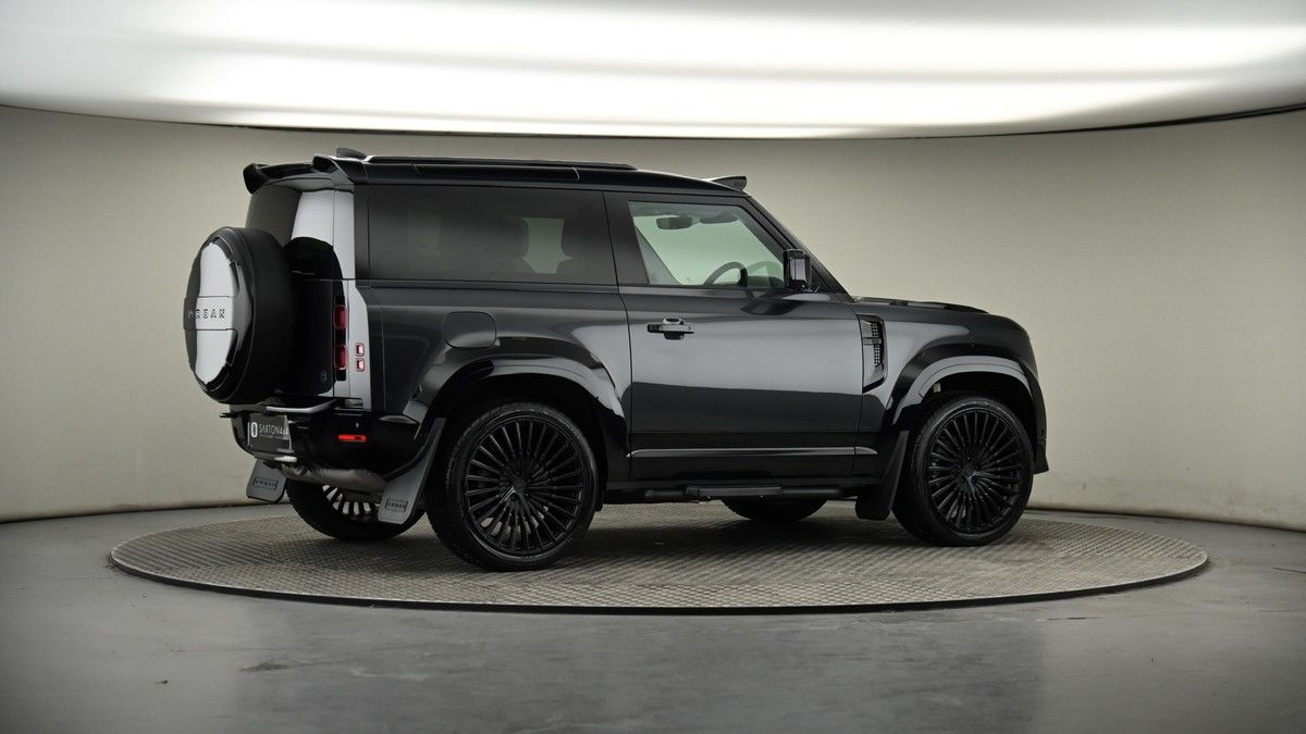 More views of Land Rover Defender 90