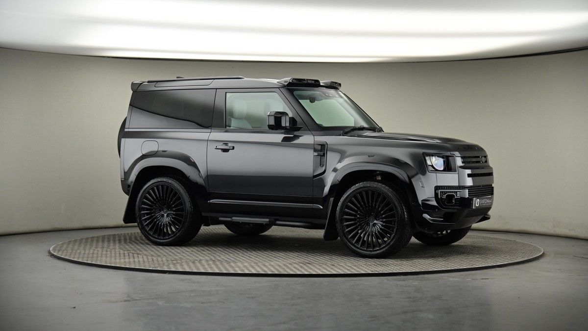 Land Rover Defender 90 Image 12
