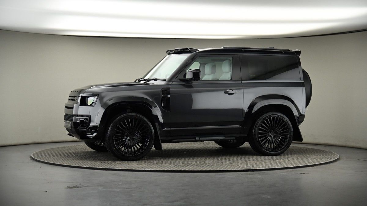More views of Land Rover Defender 90