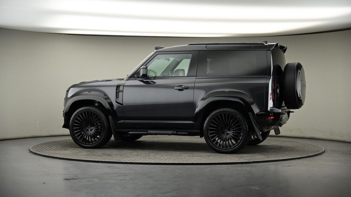 More views of Land Rover Defender 90