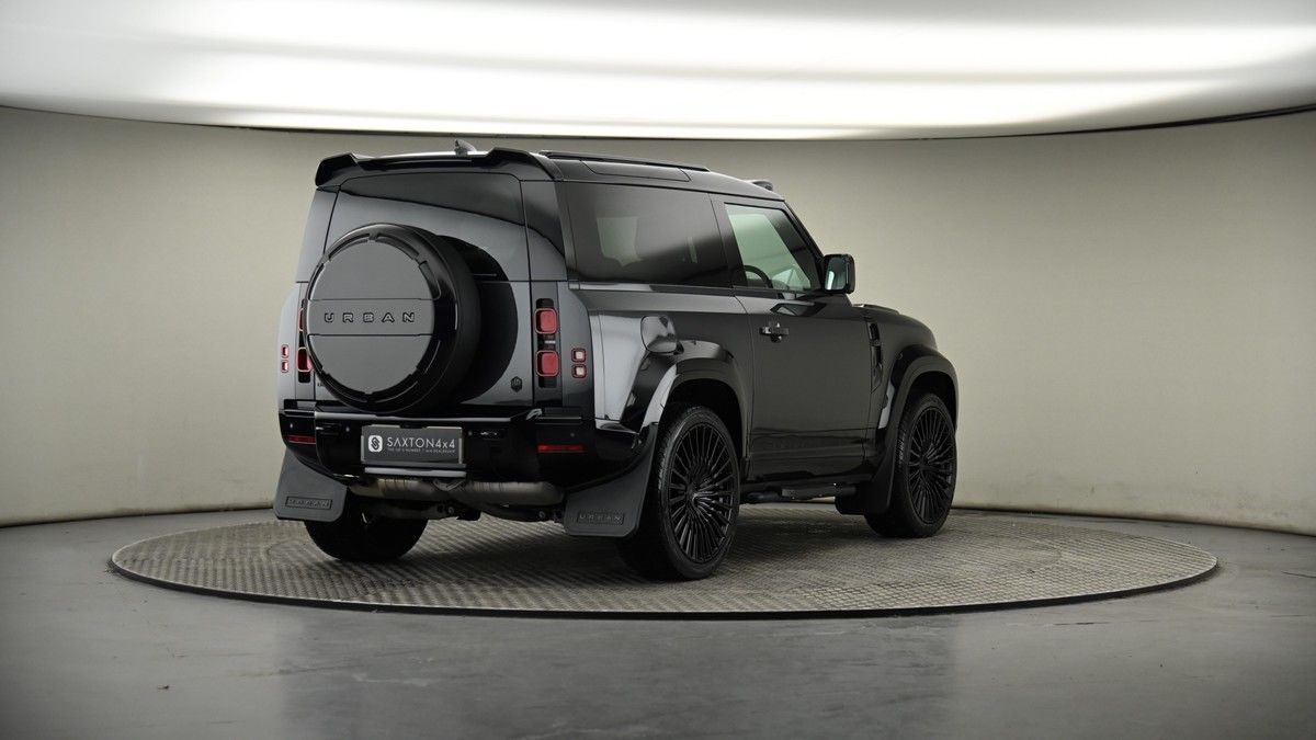 Land Rover Defender 90 Image 13