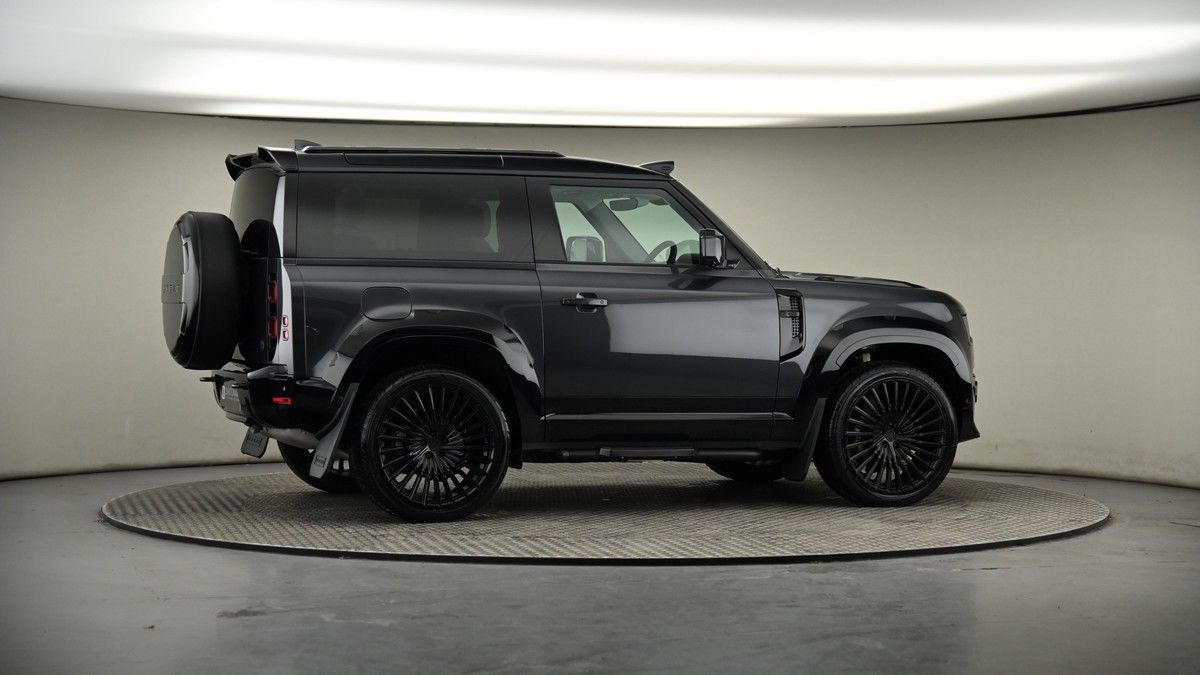 More views of Land Rover Defender 90