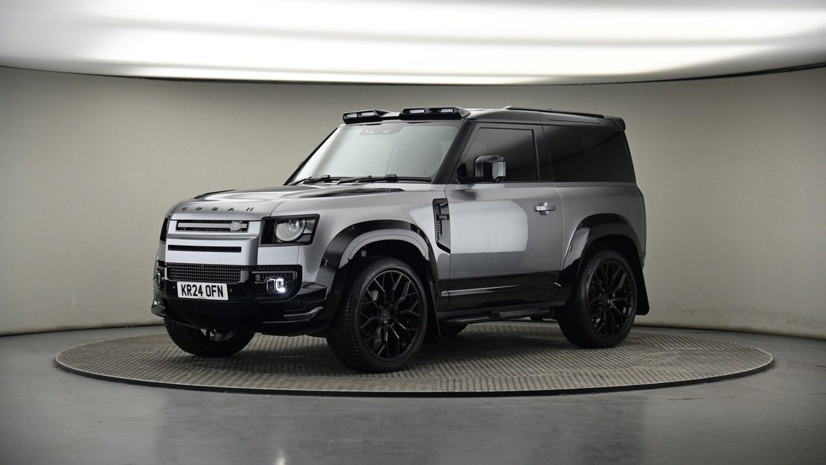 More views of Land Rover Defender 90