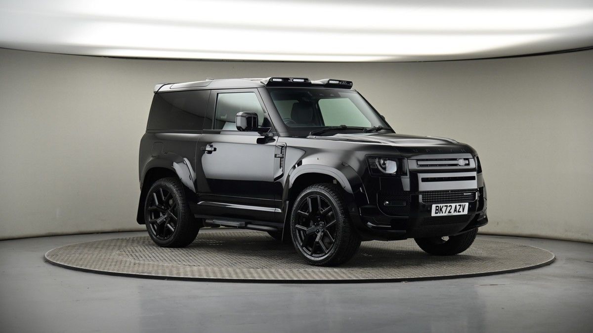 More views of Land Rover Defender 90