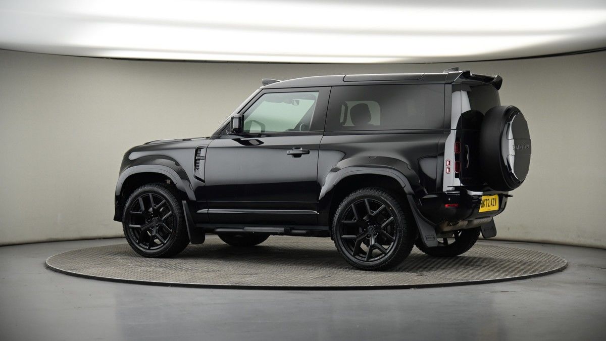 More views of Land Rover Defender 90