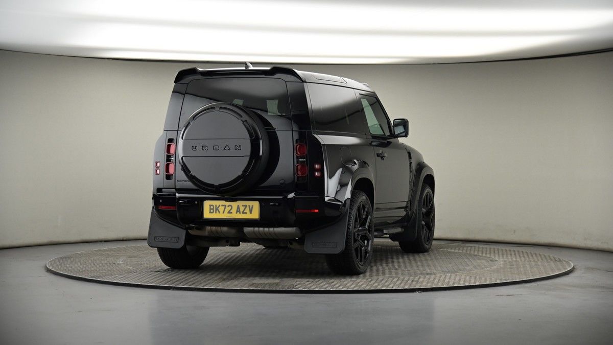 More views of Land Rover Defender 90
