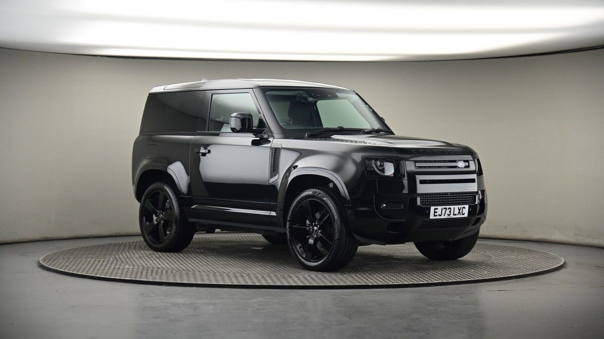 More views of Land Rover Defender 90