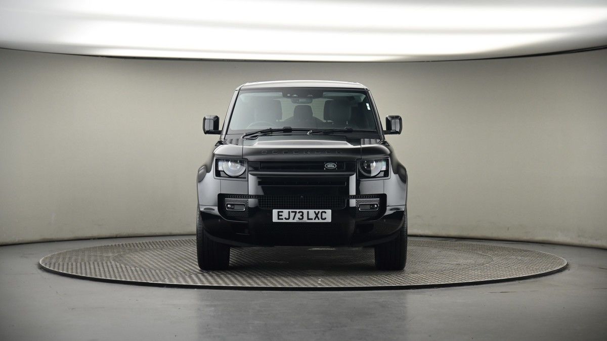 Land Rover Defender 90 Image 18