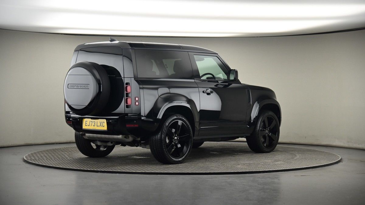 Land Rover Defender 90 Image 7