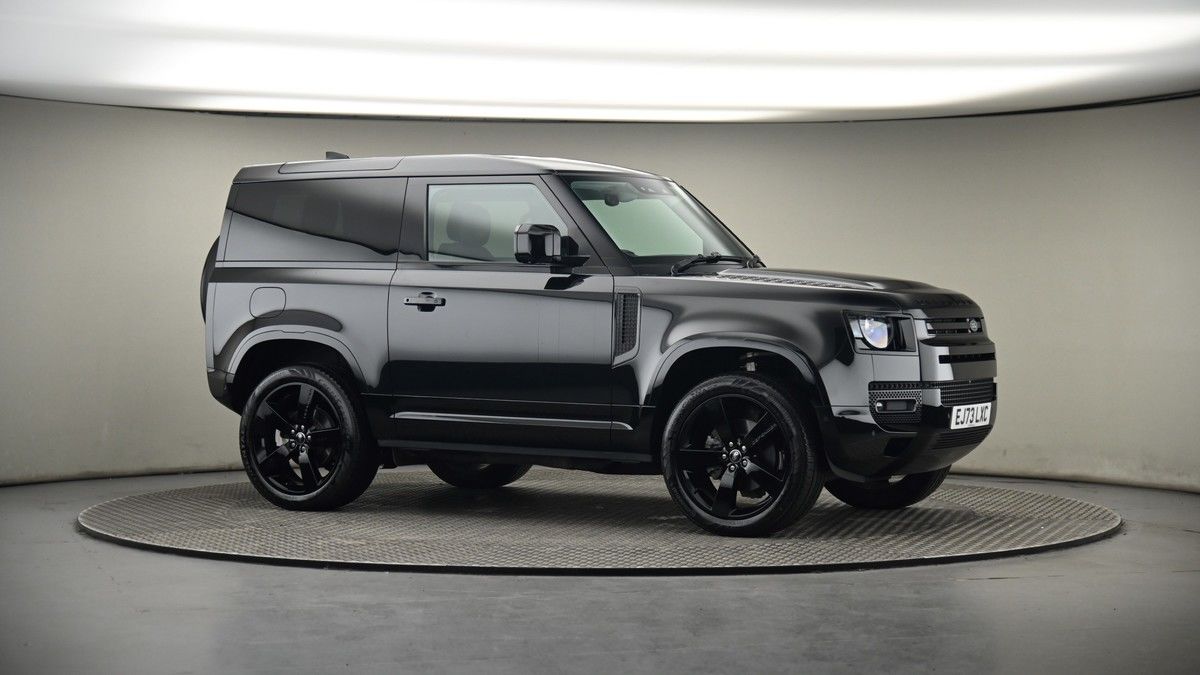 Land Rover Defender 90 Image 6