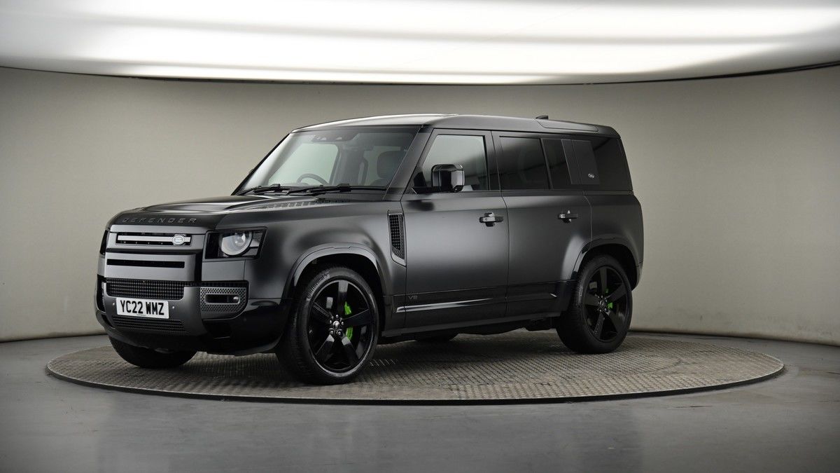 More views of Land Rover Defender 110