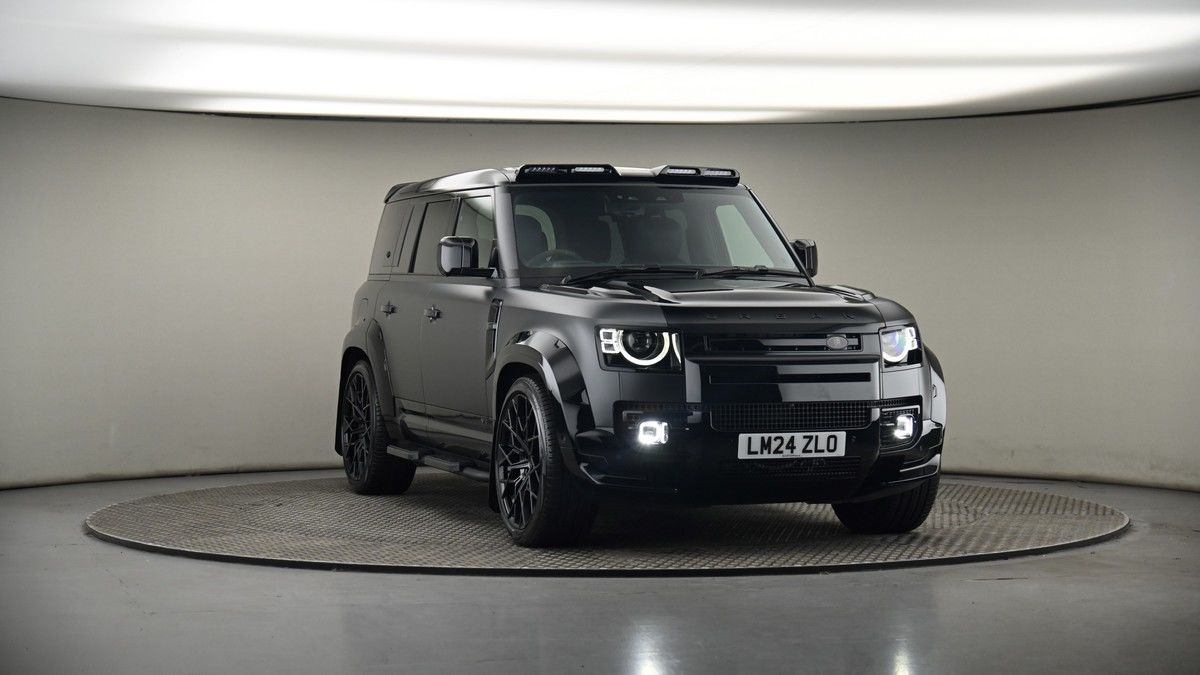 More views of Land Rover Defender 110
