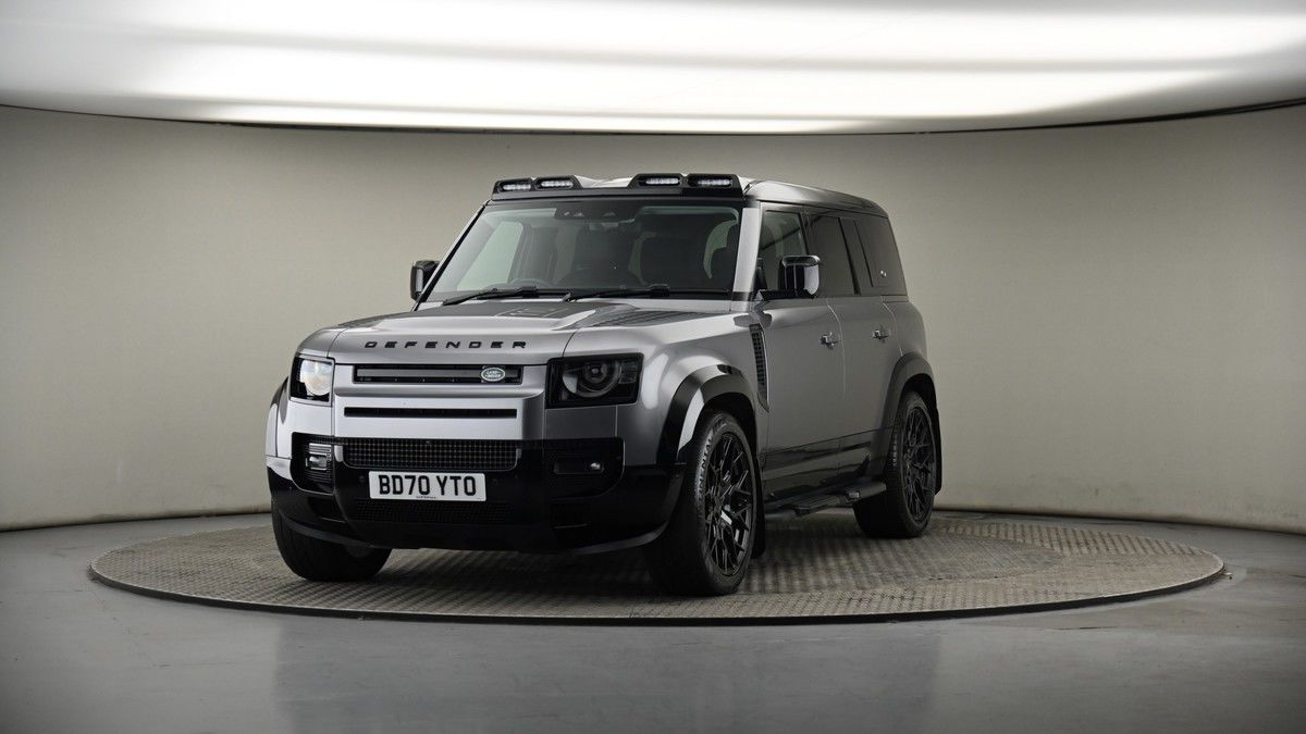 More views of Land Rover Defender 110