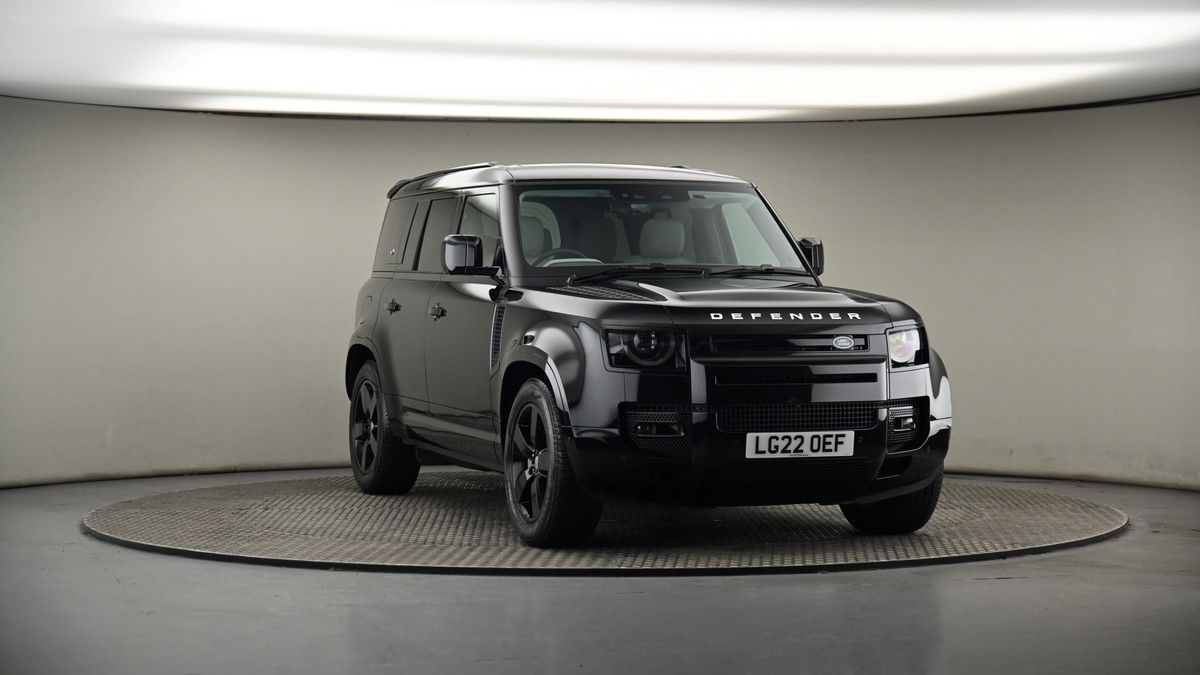 More views of Land Rover Defender 110